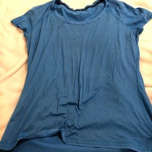 Lulu soft like new size 12 workout shirt